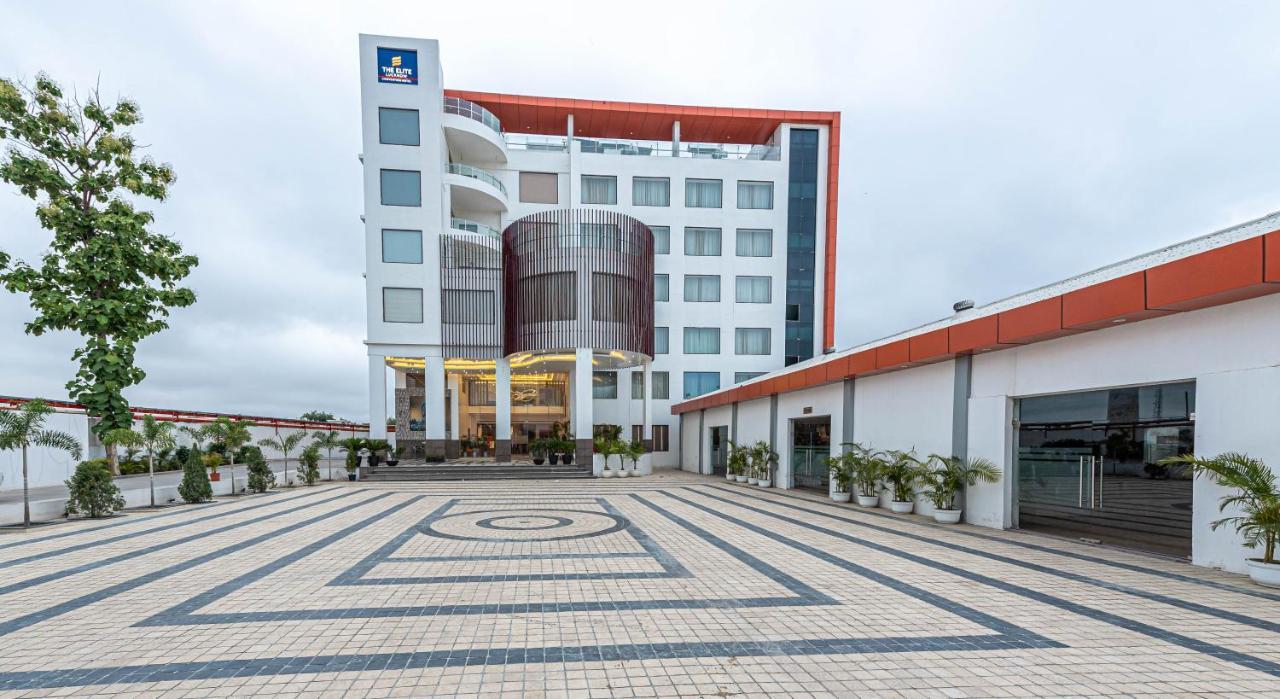 The Elite Lucknow Convention Hotel المظهر الخارجي الصورة