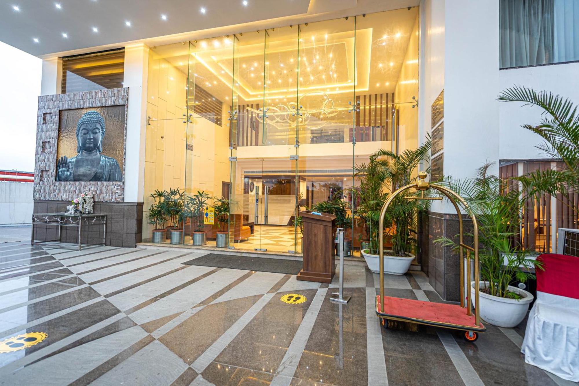 The Elite Lucknow Convention Hotel المظهر الخارجي الصورة